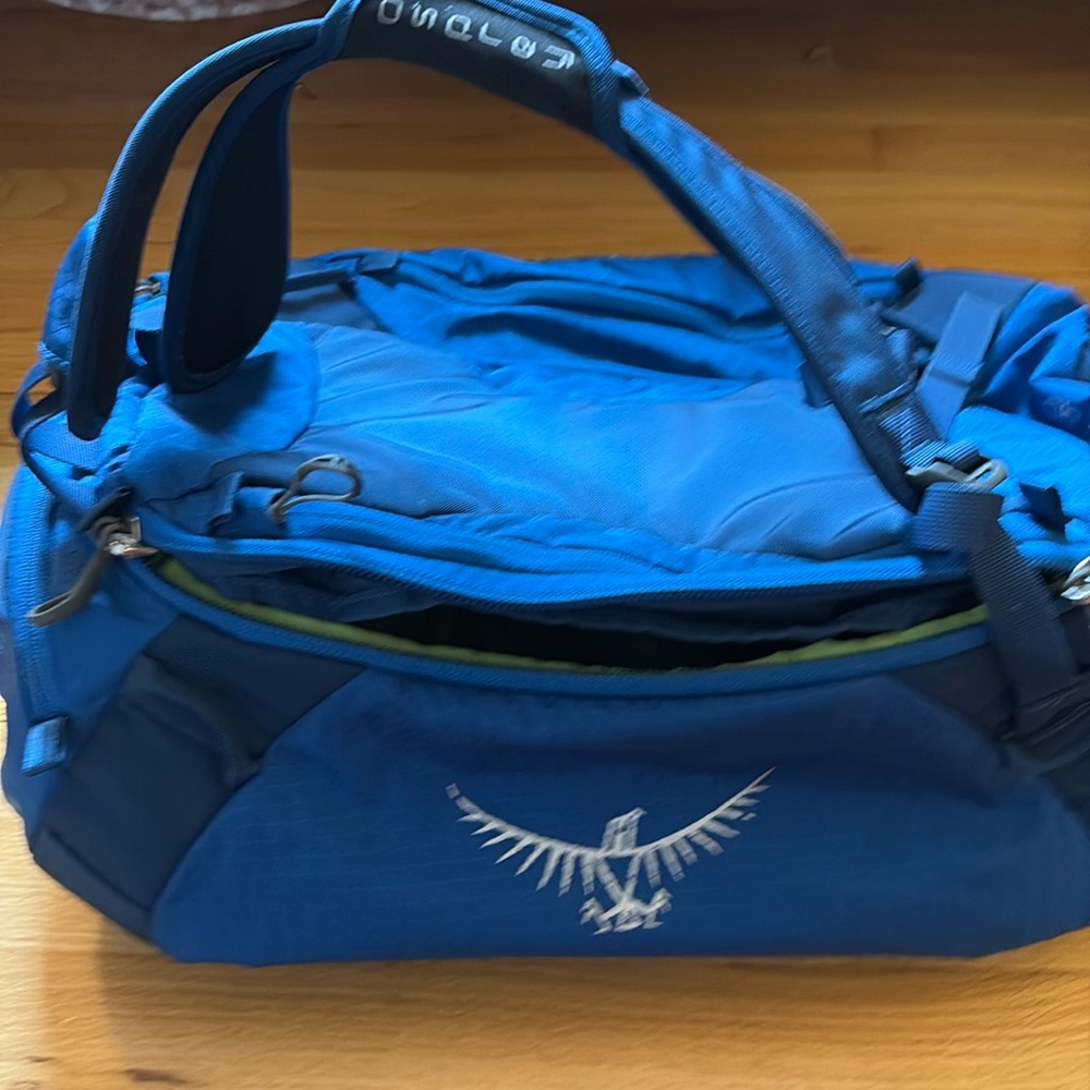 Osprey transporter 40 convertible to backpack